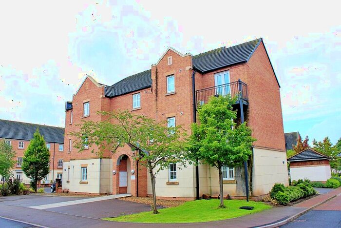 2 Bedroom Flat To Rent In Phoenix Way, Heath, Cardiff, CF14