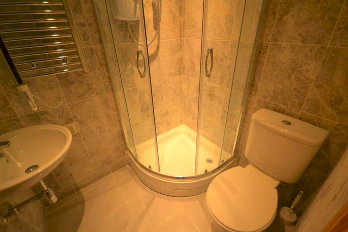 1 Bedroom House To Rent In Denmark Road, Reading, RG1