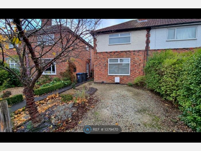 2 Bedroom Semi-Detached House To Rent In Faraday Road, Rugby, CV22