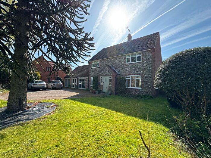 4 Bedroom Detached House For Sale In The Street, Sharrington, NR24