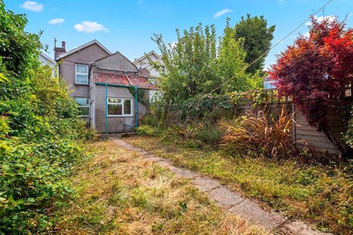 3 Bedroom Terraced House For Sale In Shadwell Road, Bristol, BS7