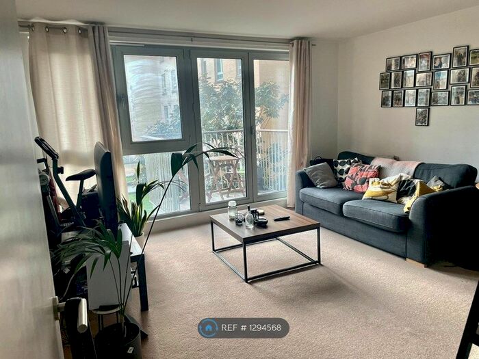 1 Bedroom Flat To Rent In Eden Grove, London, N7