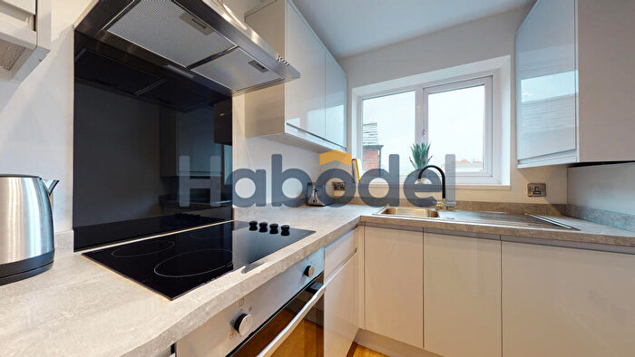 2 Bedroom Flat To Rent In Russell Court, Derby Road, Long Eaton, Nottingham, NG10