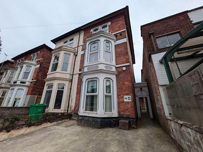 1 Bedroom Semi-Detached House To Rent In Incredible Shared-Home On Gregory Boulevard, NG7