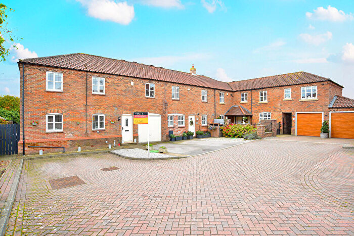 4 Bedroom Semi-Detached House For Sale In East View Court, Goldsborough, Knaresborough, HG5