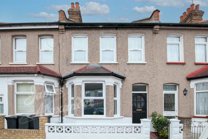 2 Bedroom Terraced House To Rent In Winterbourne Road, Thornton Heath, CR7