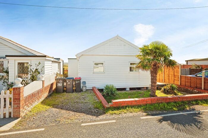 3 Bedroom Detached Bungalow For Sale In Faversham Road, Seasalter, Whitstable, CT5