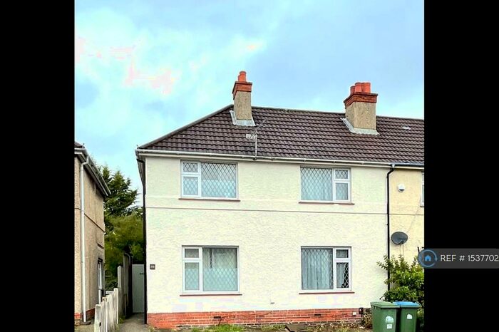 4 Bedroom Semi-Detached House To Rent In Burgess Road, Southampton, SO16