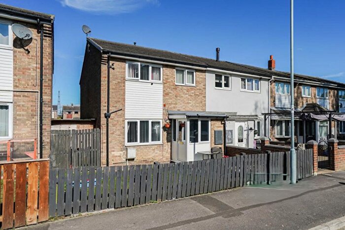 3 Bedroom Terraced House For Sale In Ravensworth Court, Durham, DH6