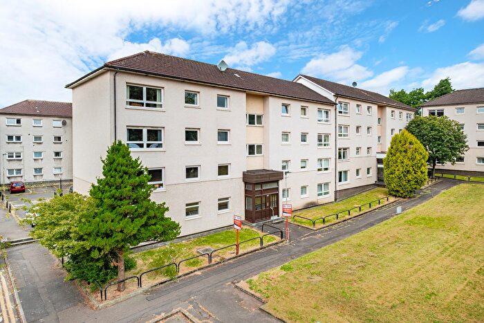 3 Bedroom Flat For Sale In Glebe Court, Glasgow, G4