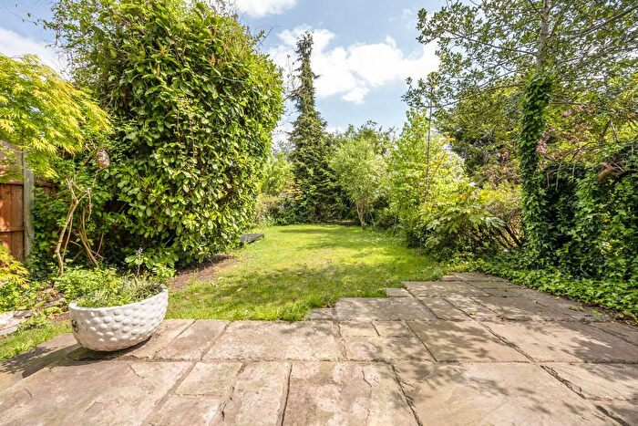 4 Bedroom Semi-Detached House To Rent In Poplar Road, Merton Park, London, SW19