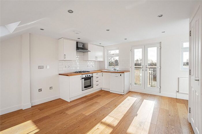 2 Bedroom Flat To Rent In Morrell Avenue, Oxford, OX4