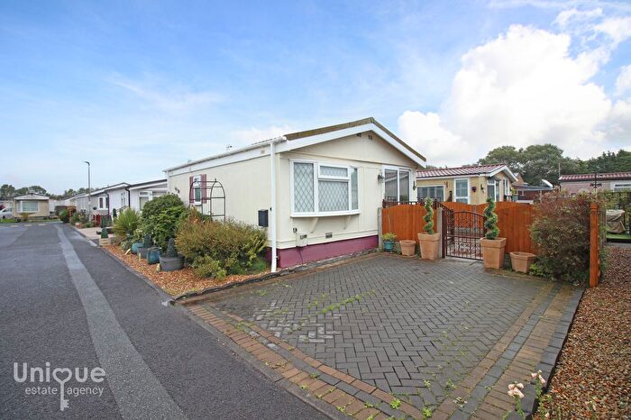 1 Bedroom Property For Sale In Main Drive, Hambleton Country Park, Poulton-Le-Fylde, FY6