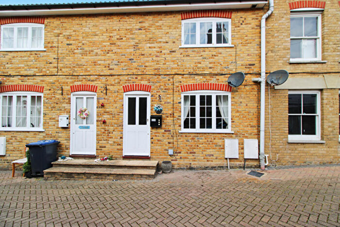 1 Bedroom Terraced House For Sale In Mortimer Street, Herne Bay, Kent, CT6