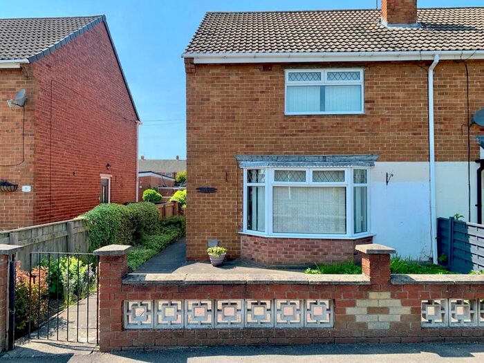 2 Bedroom Semi-Detached House For Sale In Queensway, Shildon, DL4