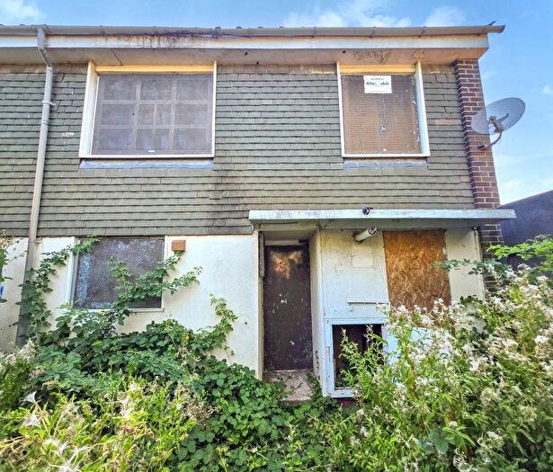 4 Bedroom End Terrace House For Sale In Fulbeck Walk, Edgware, HA8