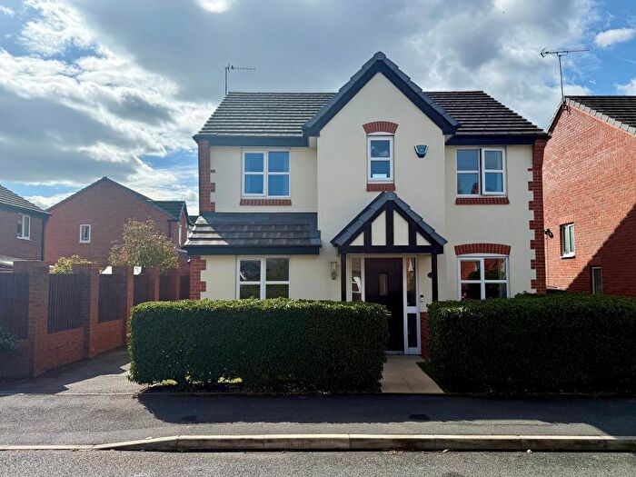 4 Bedroom Detached House For Sale In Raisbeck Road, Offerton, Stockport, SK2