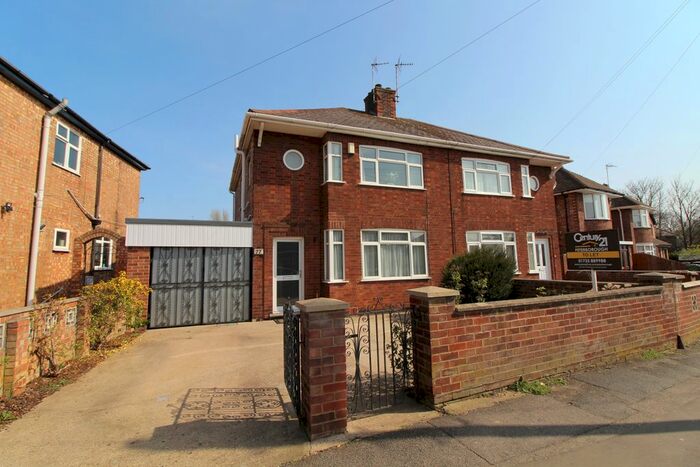 3 Bedroom Semi-Detached House To Rent In Glebe Road, Fletton, PE2