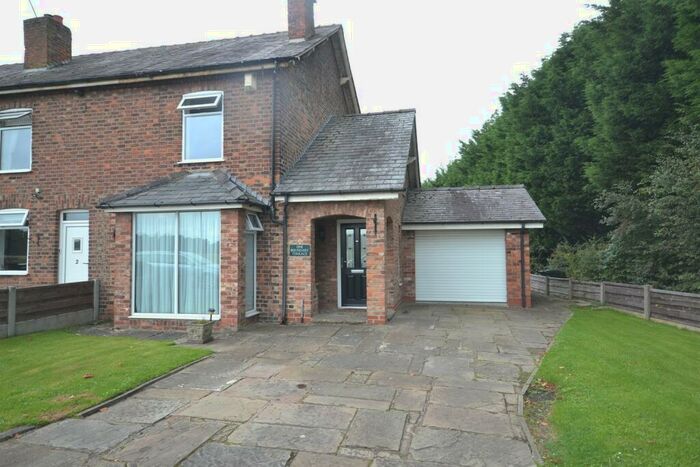 2 Bedroom End Of Terrace House To Rent In Boundary Terrace, Styal Road, Manchester, M22