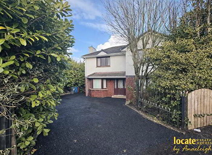 3 Bedroom Detached House For Sale In Woodbrook, Derry, BT48