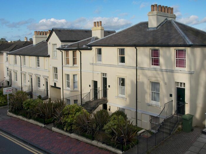 1 Bedroom Flat To Rent In Garden Road, Tunbridge Wells, TN1