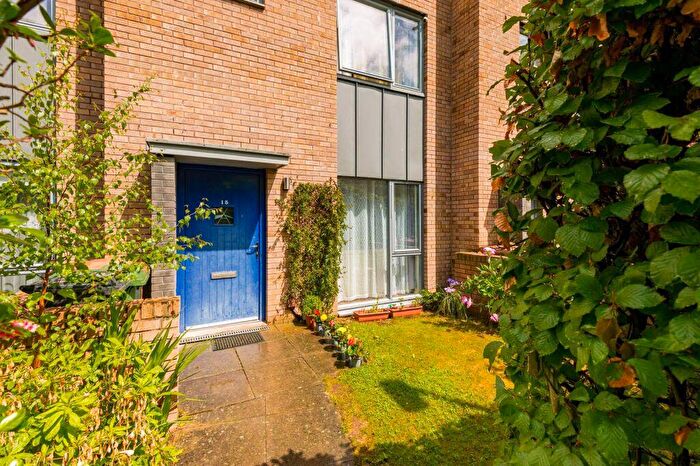 2 Bedroom Villa For Sale In Soutra Road, Gracemount, Edinburgh, EH16