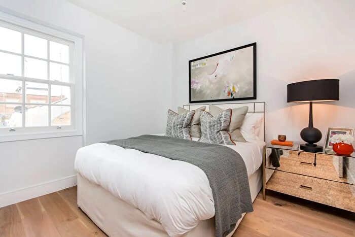3 Bedroom Terraced House For Sale In Broadley Street, St Johns Wood, NW8