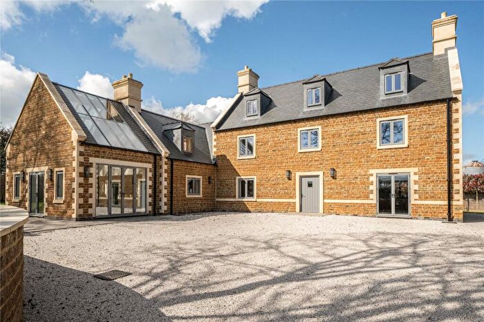 6 Bedroom Detached House For Sale In Church Lane, Ridlington, Oakham, Rutland, LE15