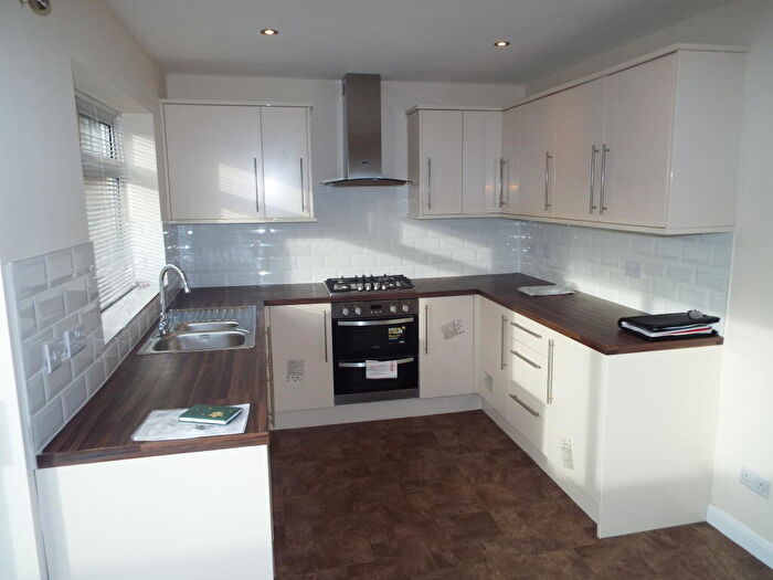 2 Bedroom House To Rent In Medawar Close, Clifton, NG11