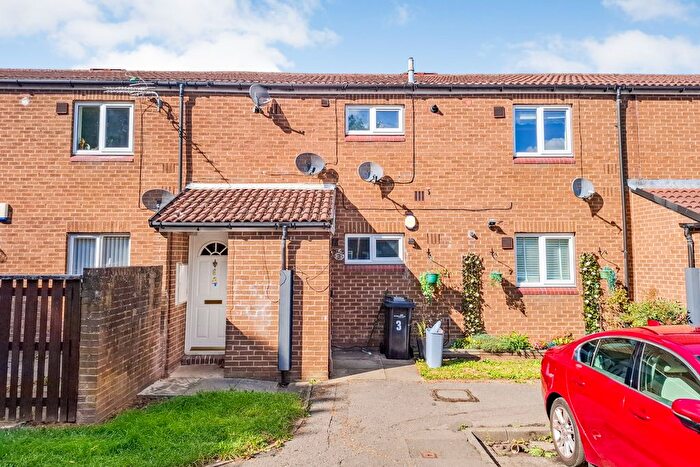 2 Bedroom Flat For Sale In Miniott Walk, Hemlington, Middlesbrough, TS8