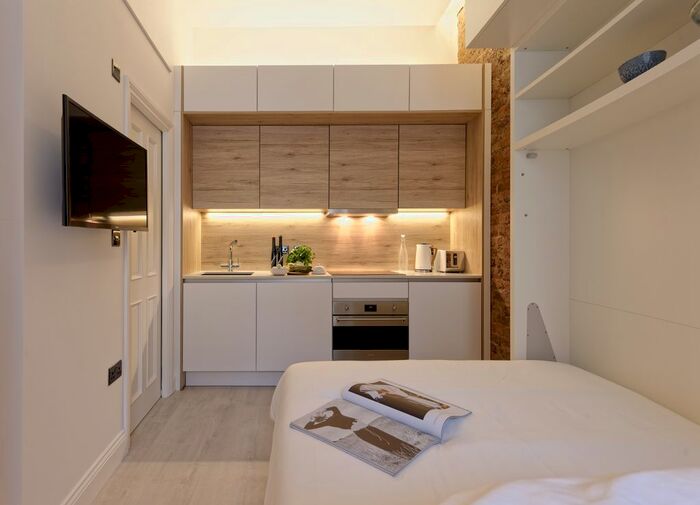 Studio To Rent In Linden Gardens, Notting Hill, W2