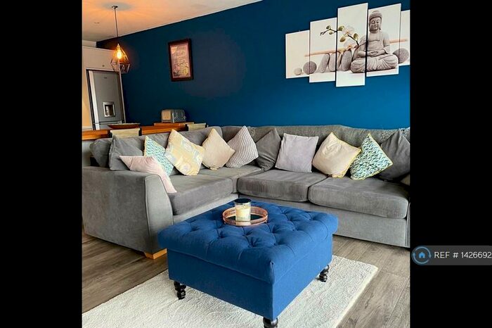 1 Bedroom Flat To Rent In William Jessop Way, Liverpool, L3