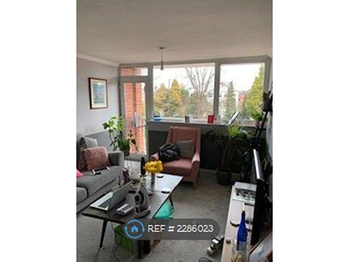 2 Bedroom Flat To Rent In Alverne Lodge, Leamington Spa, CV32