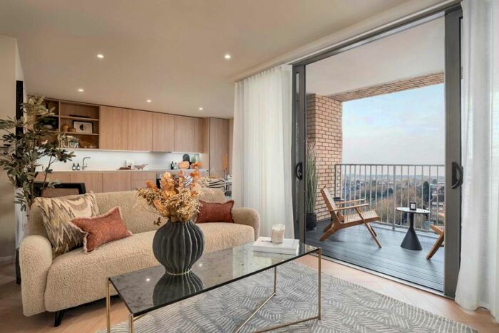 1 Bedroom Flat To Rent In Coombe Road, New Malden, KT3