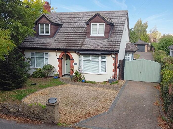 6 Bedroom House For Sale In Church Lane, Oakley, MK43