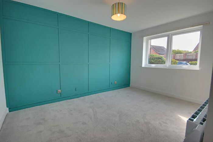 2 Bedroom Apartment To Rent In Old Manor Lawns, Long Lane, Beverley, HU17