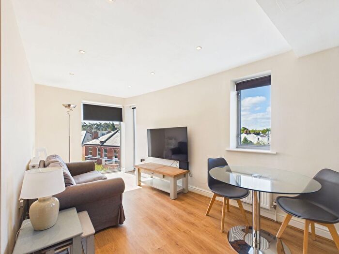1 Bedroom Flat To Rent In St. Georges Road, Cheltenham, GL50
