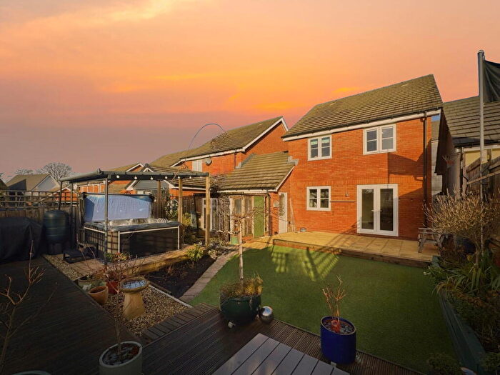 4 Bedroom Detached House For Sale In Tremlett Meadow, Cranbrook, Exeter, EX5