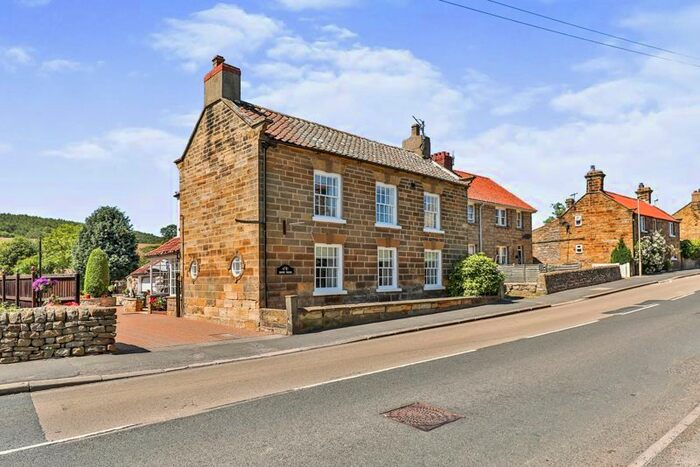 3 Bedroom Detached House For Sale In High Street, Cloughton, Scarborough, YO13