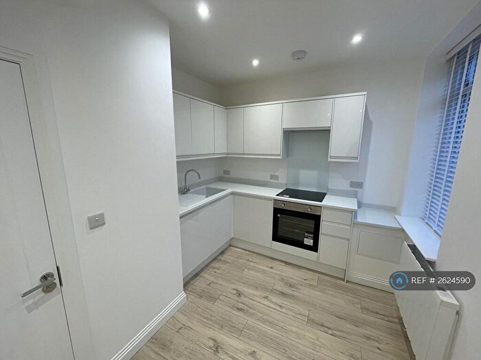 Studio To Rent In Oxford Road, Reading, RG30