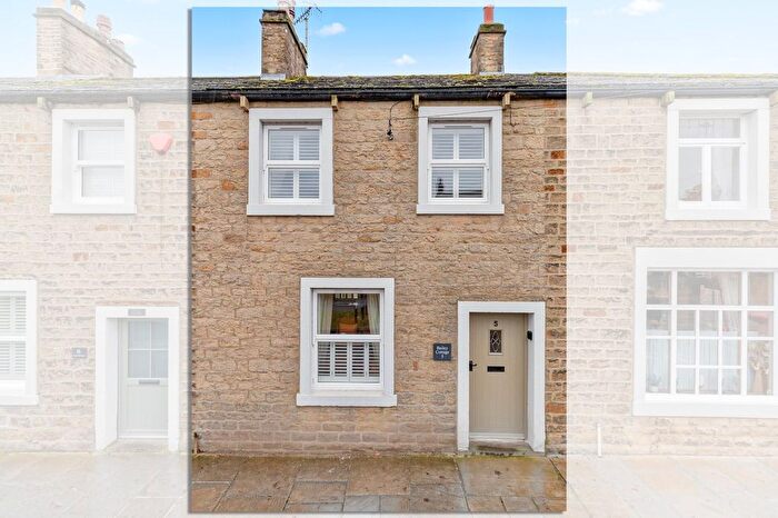 3 Bedroom Terraced House For Sale In River Place, Gargrave, Skipton, North Yorkshire, BD23
