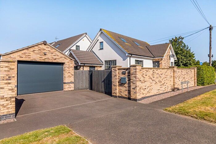 3 Bedroom Chalet For Sale In Robin Hoods Walk, Boston, PE21
