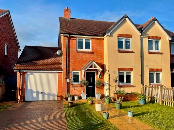 3 Bedroom Semi-Detached House For Sale In Watling Close, Canon Pyon, Hereford HR4