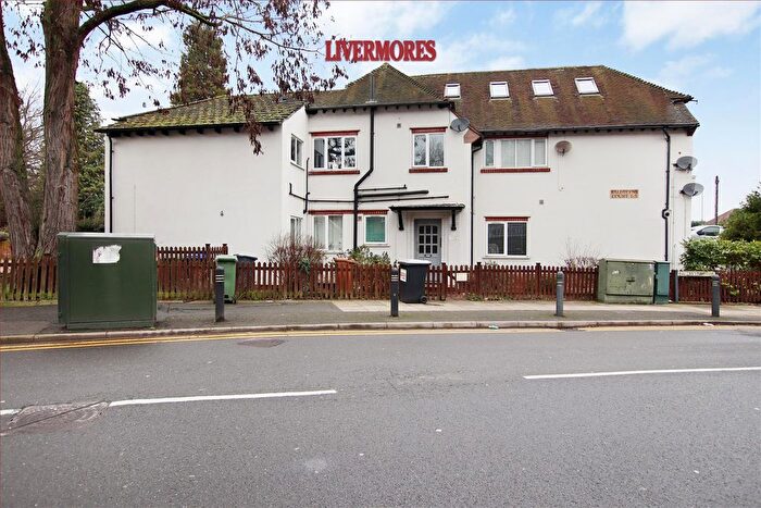 2 Bedroom Flat To Rent In Dartford Road, Bexley, Kent., DA5