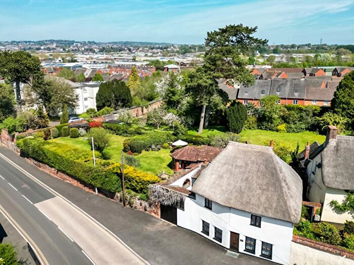 4 Bedroom Detached House For Sale In Church Road, Alphington, EX2