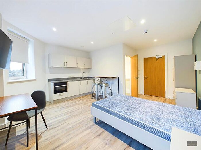 1 Bedroom Flat To Rent In New North Road, Exeter, EX4