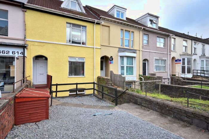 6 Bedroom House To Rent In King Edward Road, SA1