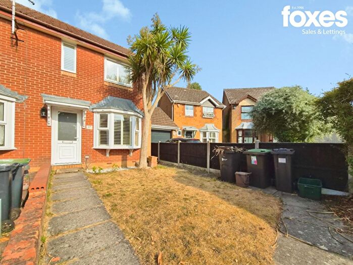 2 Bedroom End Of Terrace House To Rent In Humber Road, Ferndown, Dorset, BH22