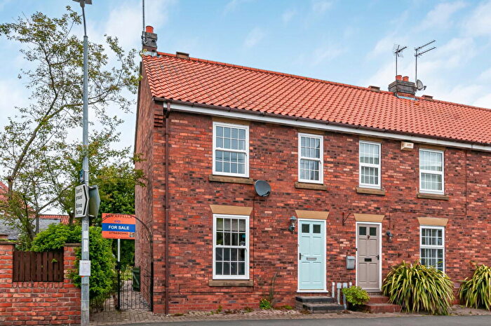 3 Bedroom Terraced House For Sale In Main Street Cherry Burton Beverley, HU17