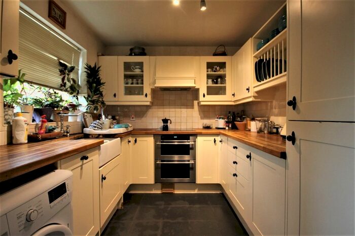 3 Bedroom End Of Terrace House To Rent In Pinkcoat Close, Feltham, TW13